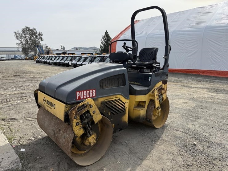 2014-bomag-bw120-image-1