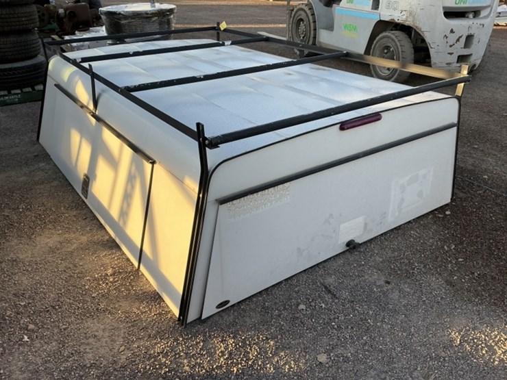 8ft-6in-truck-bed-topper-image-4