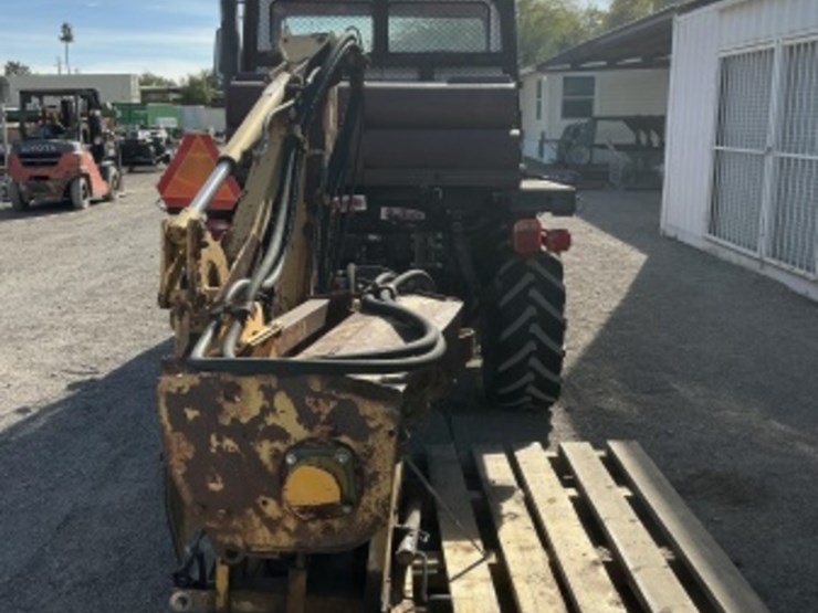 daimler-benz-ag-unimog-424-loader-truck-image-6
