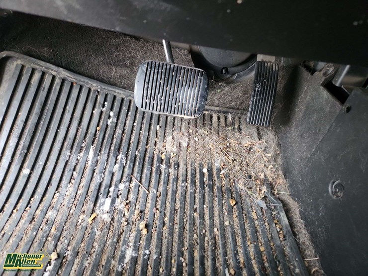 2012-ford-escape-xlt-image-13