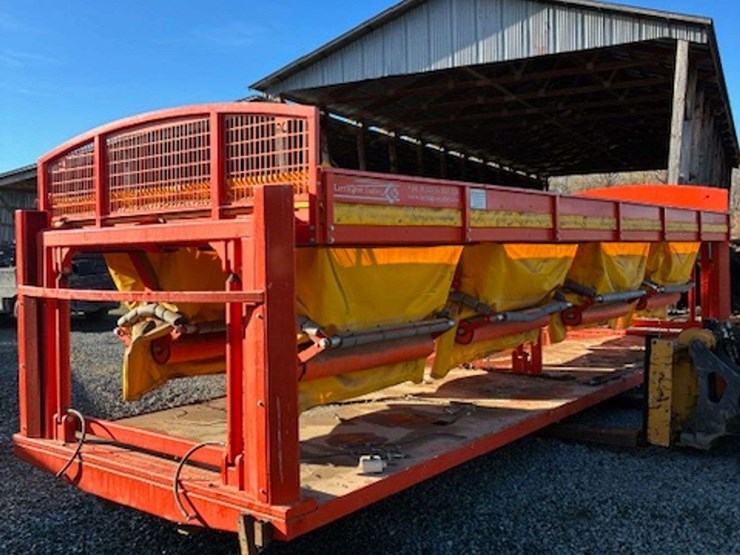 larrington-bin-loader-image-5