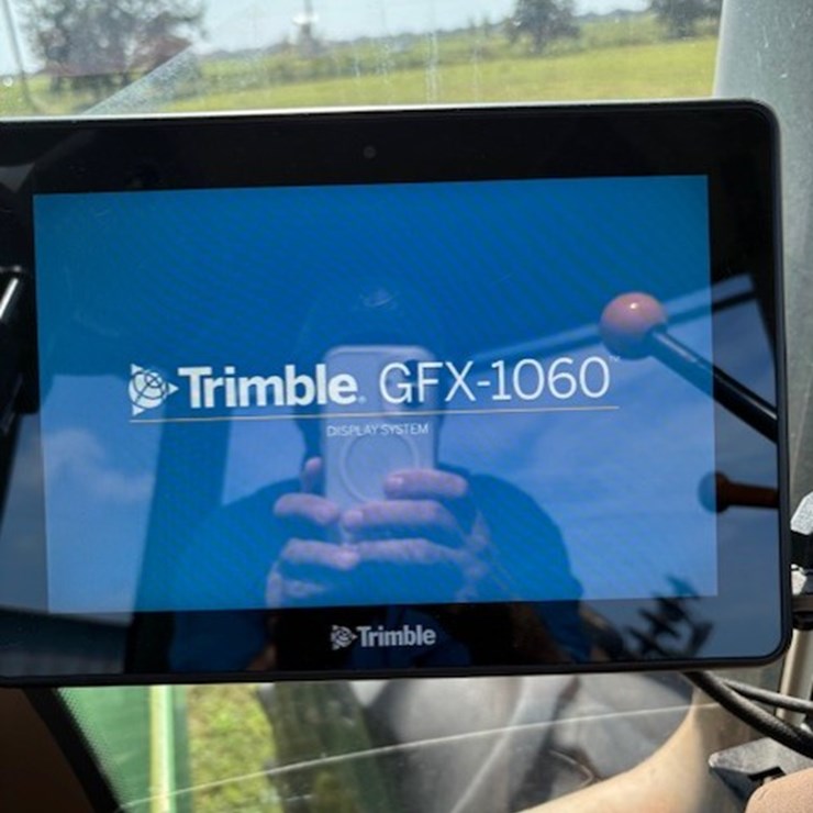 #4154 • 2023 Trimble GFX 1060 Guidance System with Auto Steer