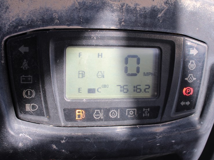 #2303-•-2017-kubota-rtv-image-10