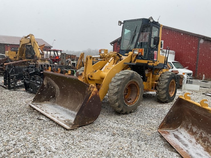 komatsu-wa180-image-1