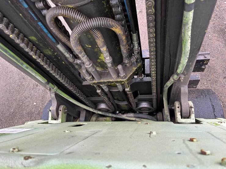 clark-c500-forklift-image-13