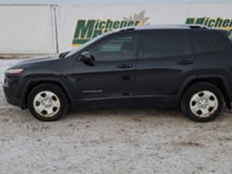 2016-jeep-cherokee-image-5