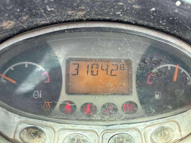 2014-bobcat-t550-image-12