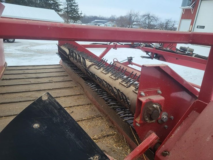 2013-new-holland-h5420-image-35