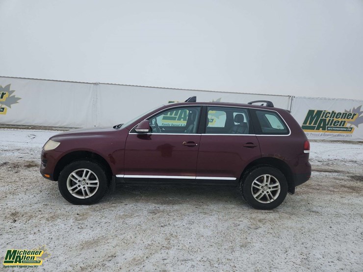 2008-volkswagen-touareg-image-10