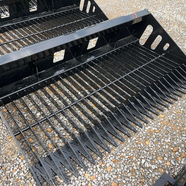 Sliding Loader Sieve Shovel