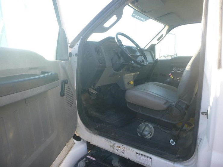 2015-ford-f750-image-9