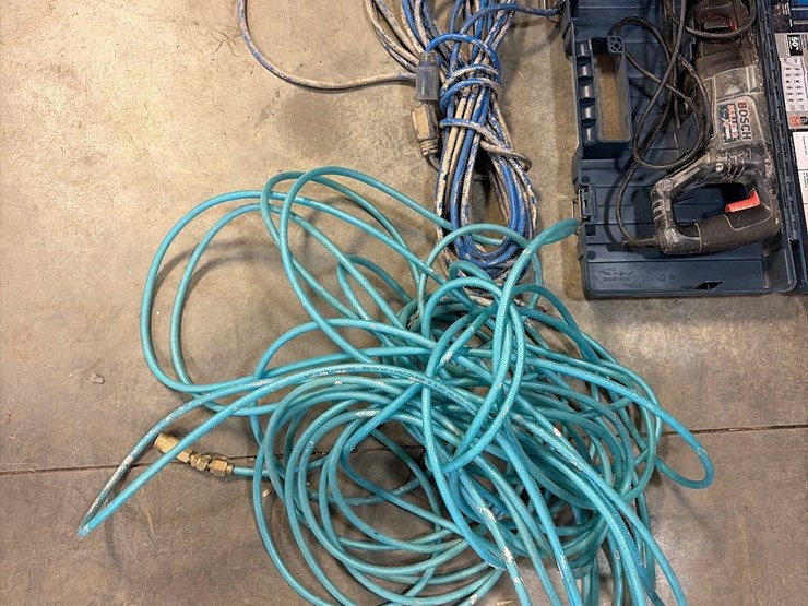 assortment-of-air-&-power-tools-image-7