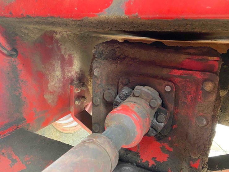 international-4568-project-tractor-image-8