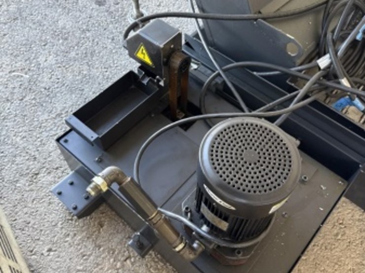 2012-doosan-puma-400m-cnc-lathe-image-9