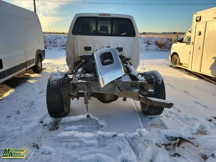 2015-ford-f350-image-4