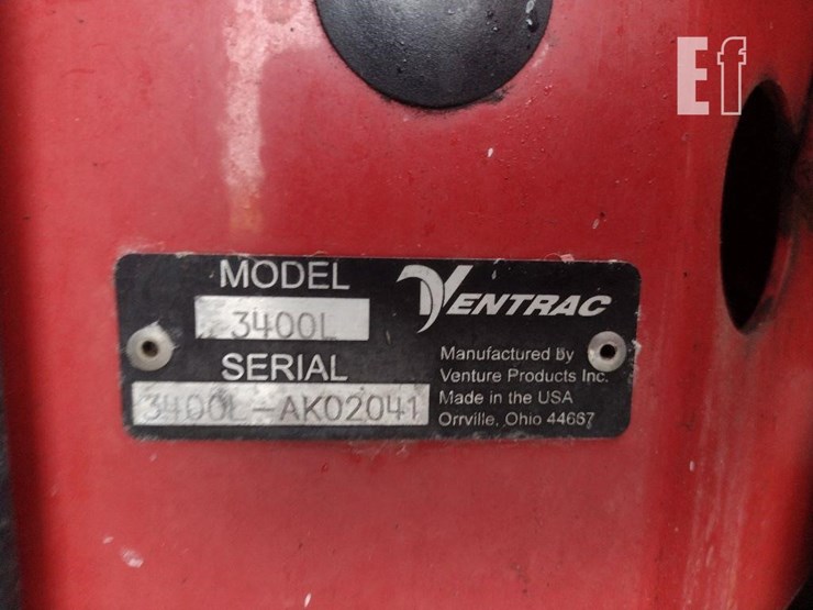 ventrac-3400l-lawn-mower-w/broom-image-5