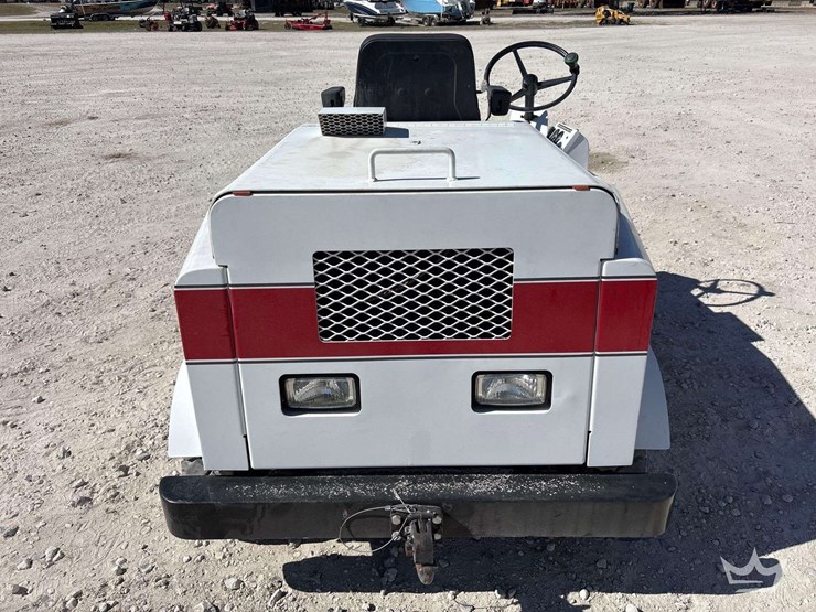 2019-lynco-mini-mover-aircraft-tug-cart-image-22
