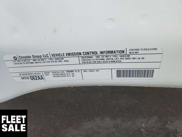 2013-dodge-1500-image-38