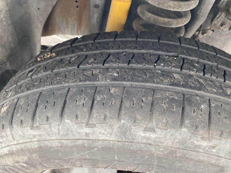 2014-ford-f350-sd-image-36