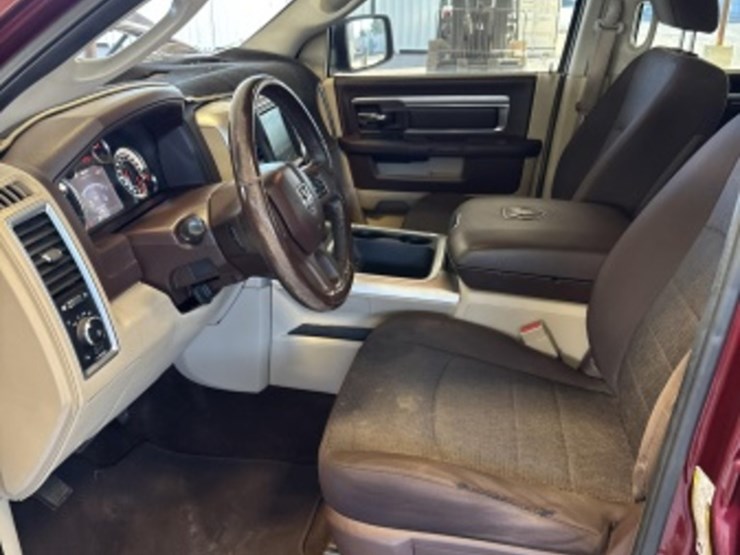 2017-ram-1500-lone-star-image-27