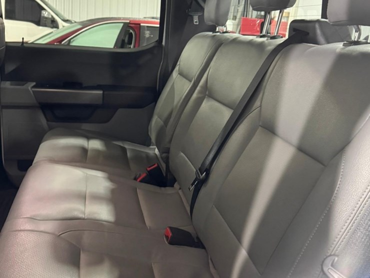 2024-ford-f250-image-14