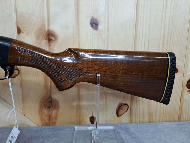 remington-model-870-wingmaster-magnum-12-gauge-pump-shotgun-image-2