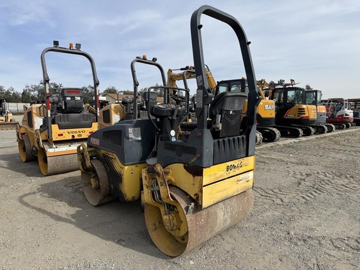 2014-bomag-bw120-image-4