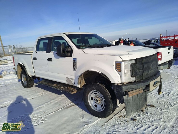 2019-ford-f350-image-2
