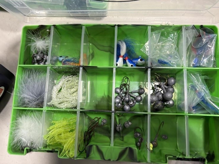 soft-tackle-box-with-baits-image-5