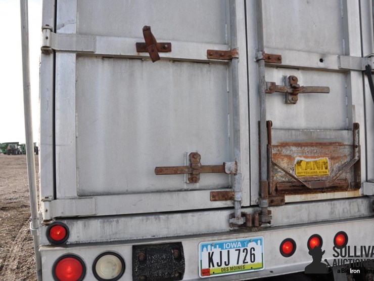 2004-international-durastar-4400-image-20