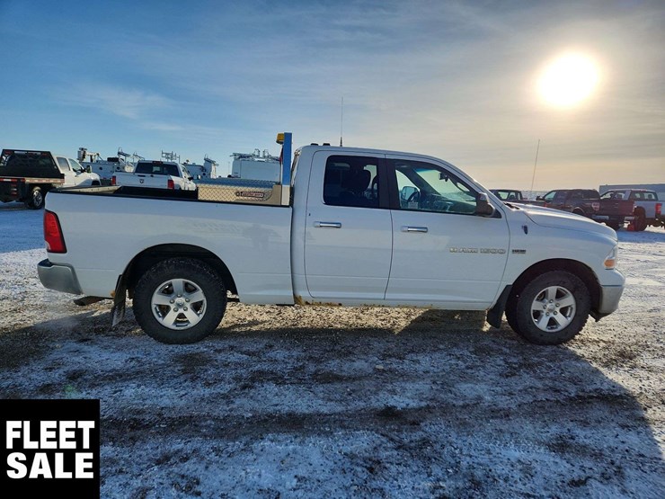 2012-dodge-1500-image-9