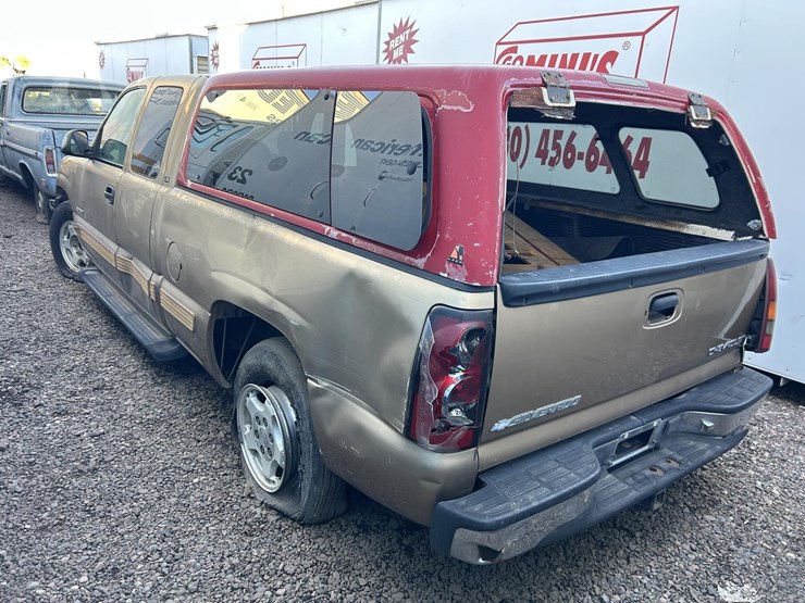 2001-chevrolet-silverado-1500-image-6