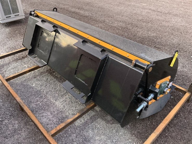 2025-giyi-bs72-box-broom-for-skid-steer-image-4
