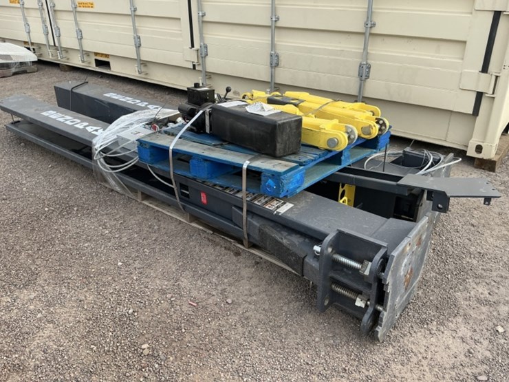 bendpak-10,000lbs-2-post-automotive-lift-image-2