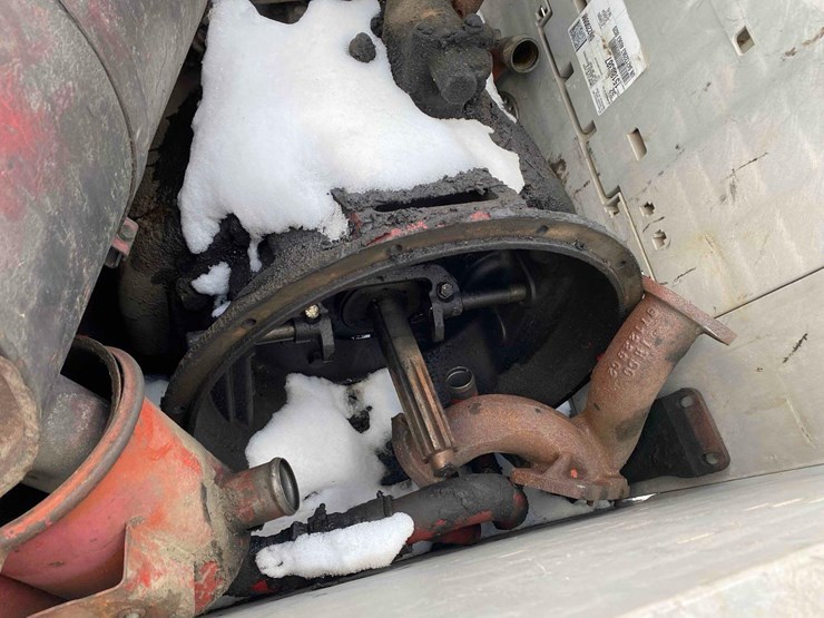 international-4568-project-tractor-image-36