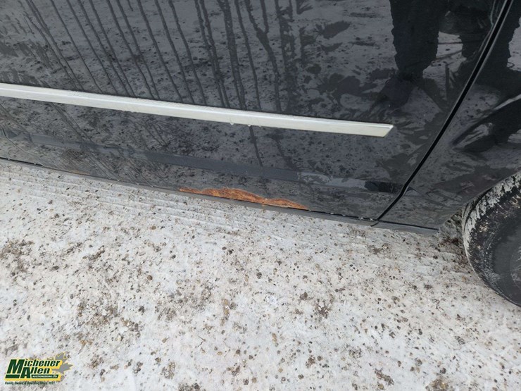 2009-chrysler-town-&-country-image-33