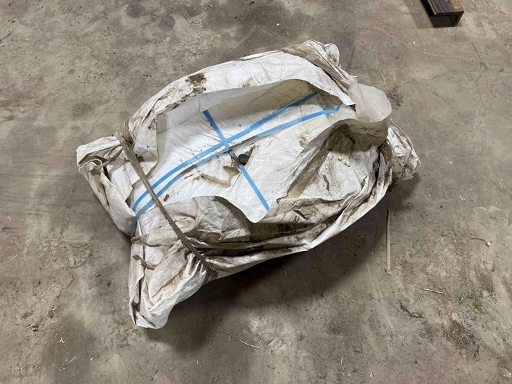 missouri-hay-tarps-image-1