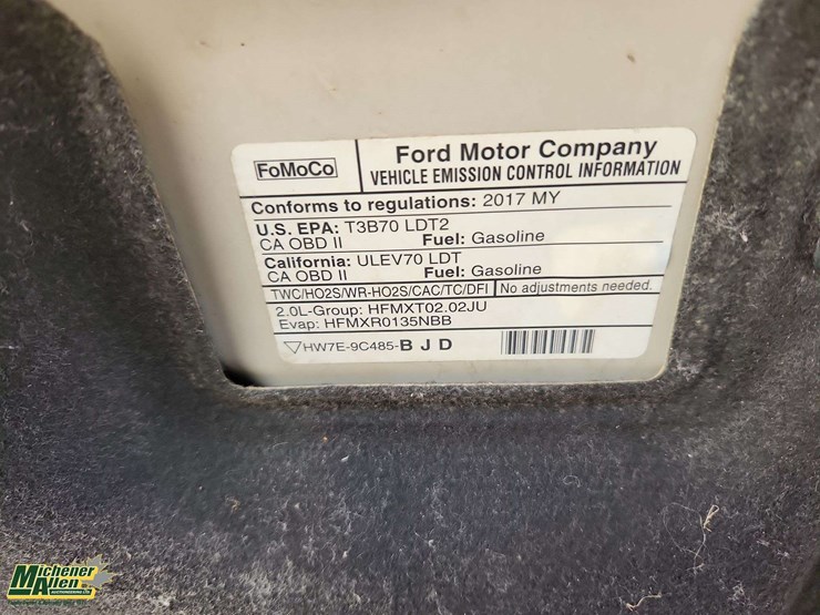 2017-ford-edge-sel-image-37