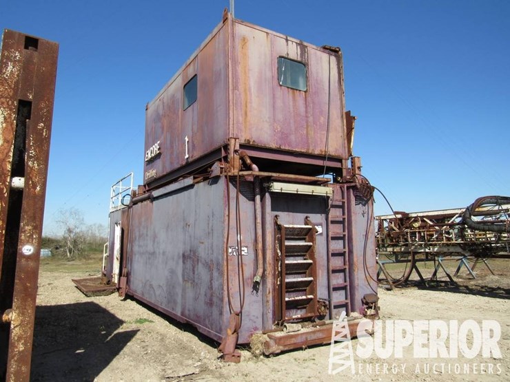 (1-50)-top-doghouse/water-tank-combo,-w/-9'h-x-20...-image-3