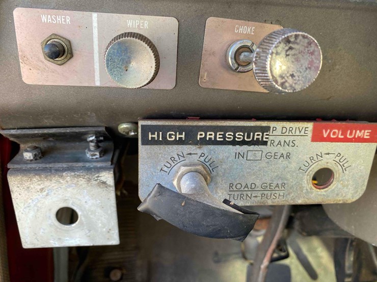 1970-international-2010a-fleetstar-firetruck-image-76