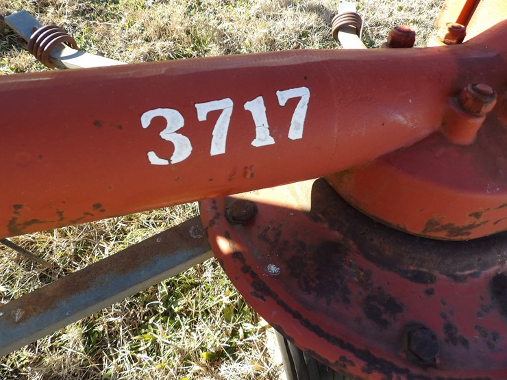 hesston-3717-image-5