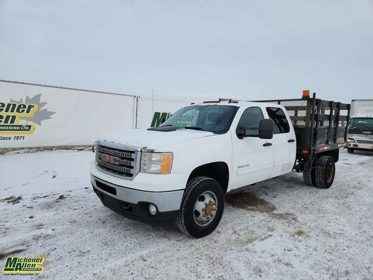 2012-gmc-sierra-3500hd-image-1
