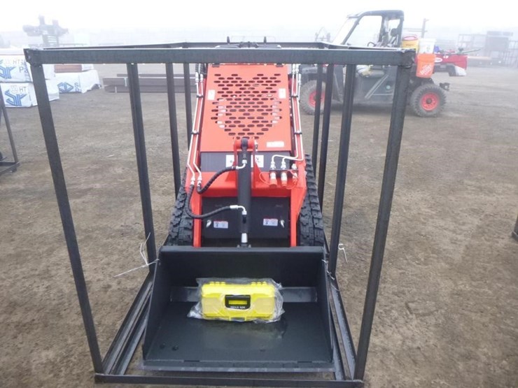 2025-agt-ysrt14-skid-steer-track-loader-image-5