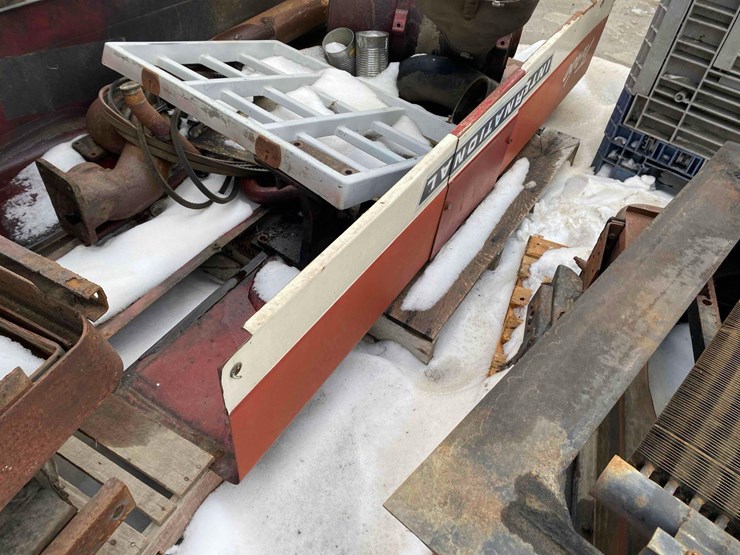 international-4568-project-tractor-image-31