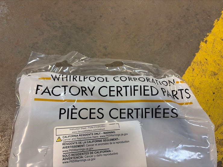 assortment-of-dryer-chords,-vent-tubes,-wash-machine-hoses,-and-range-power-cords-image-8