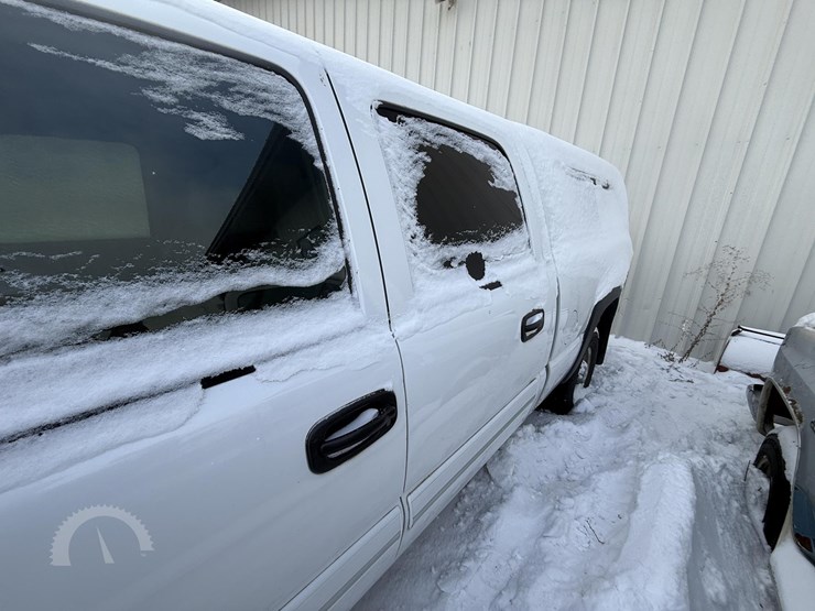 2003-chevrolet-silverado-2500-image-10