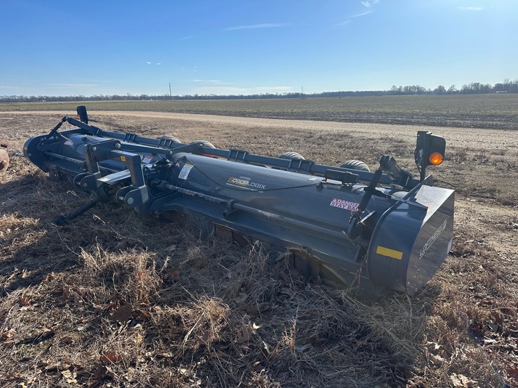 #4300-•-**2024-loftness-240sl64m542-6-row-20’-shredder-02-1701-image-1