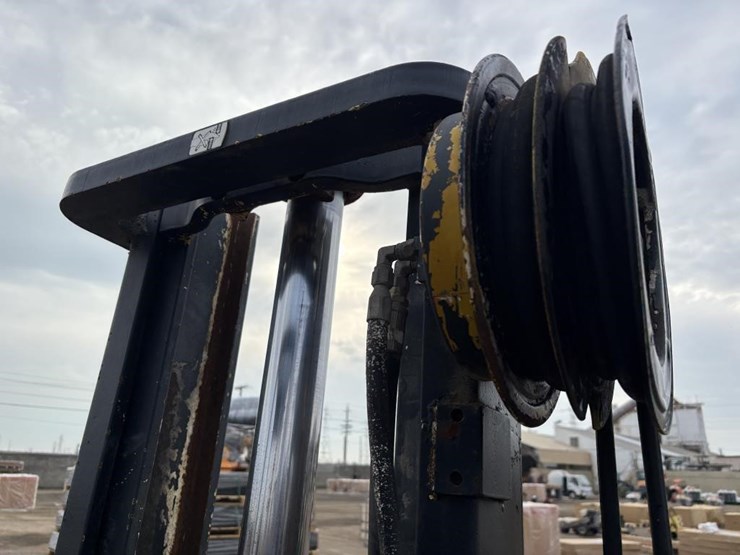 clark-c500-40-forklift-image-15