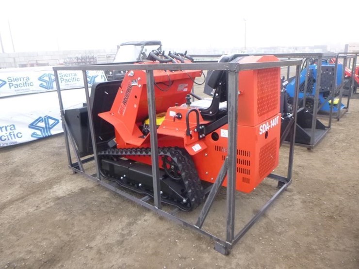 2025-agt-sda-140t-skid-steer-track-loader-image-4