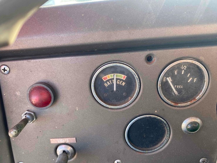 1970-international-2010a-fleetstar-firetruck-image-75